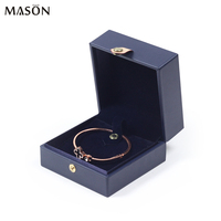 Vente en gros boîte à bijoux à rabat forme carrée boîte cadeau pour bijoux en cuir PU ensemble de boîtes d'emballage pour boucles d'oreilles, bague et collier