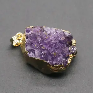 2023 pasokan pabrik kristal alami ungu gelap quartz geode liontin cluster amethyst kasar untuk dijual