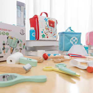 <span class=keywords><strong>Set</strong></span> Mainan Dokter dari Bahan Kayu Aman untuk Simulasi Medis di Rumah Sakit, Permainan Peran untuk Anak-Anak - Product Image 4