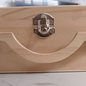 กล่องเก็บเครื่องประดับลายไม้พร้อมที่จับและตัวล็อคสำหรับตกแต่งบ้าน - Product Image 4