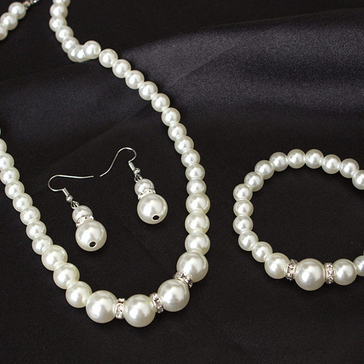 Women's Faux Pearl Jewelry Set - Necklace, Bracelet & Earrings, Classic & Elegant Accessories