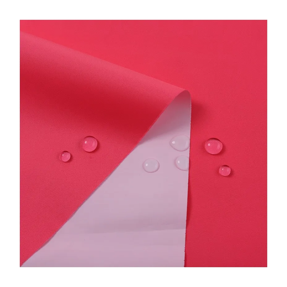 Tecido de tafetá para barraca revestido de PVC PU para lona de capa de chuva, tecido de poliéster transparente à prova d'água para fabricantes chineses