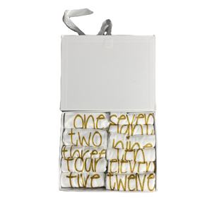 Conjunto de regalo de ropa de bebé recién nacido al por mayor: Body de algodón 100% con estampado dorado y peleles, para empaque en caja o venta a granel. - Product Image 6