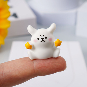 ตุ๊กตาเรซิ่นรูปสุนัขสีแดงสดใส ขนาดเล็กน่ารัก สำหรับตกแต่งรถยนต์ โต๊ะทำงาน ของตกแต่งสวน DIY - Product Image 2