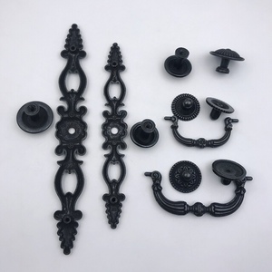 良い地中海亜鉛合金黒アンティークドアハンドルキャビネットノブtiradores para muebles de cocina - Product Image 3