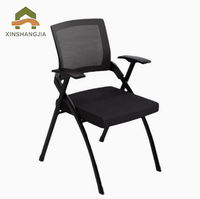 Chaise de formation ergonomique pliable avec dossier en maille ventilée et tablette d'écriture rembourrée pour conférences, salles de classe et bureaux
