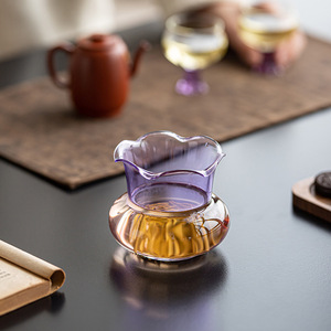 Bol à eau en verre transparent en forme de fleur pour service à thé Kung Fu, usage domestique - Product Image 2