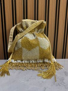 Por encargo exquisito hecho a mano pesado diseñador Potli lujoso terciopelo crudo seda brocado Bases perla detalles boda noche - Product Image 5