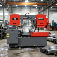 Scie à ruban CNC de haute précision avec moteur 4KW, engrenage, étau hydraulique manuel pour la découpe de métaux durs