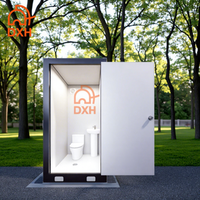 Toilettes portables en panneaux sandwich personnalisées par l'usine DXH pour les événements publics, le camping en plein air, les centres de villégiature