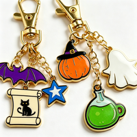 Porte-clés en émail singe dessin animé mignon, pendentif en métal doré, breloque de sac personnalisée, cadeau souvenir
