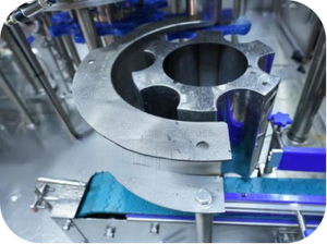 Unité de remplissage à régulation de vitesse par conversion de fréquence, machine de mise en <span class=keywords><strong>bouteille</strong></span> de liquides antirouille, personnalisation flexible, 20 ans d'expérience de production - Product Image 4
