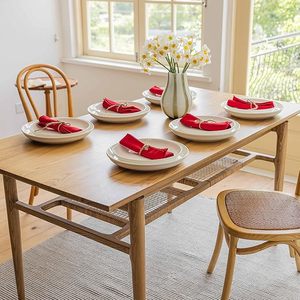 Serviettes de <span class=keywords><strong>table</strong></span> décoratives de Noël en gros, <span class=keywords><strong>rouge</strong></span> vif uni, bordure ourlée, réutilisables, pour les fêtes, les mariages et les banquets - Product Image 5