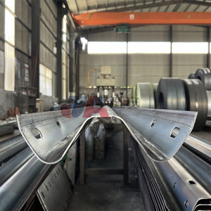 מעקה בטיחות בצורת W נגד התנגשויות, בעל תקן CE, מגולוון בחום, Q235B S355JR, קורה כפולה גלית, מעקה בטיחות לכביש מהיר - Product Image 2