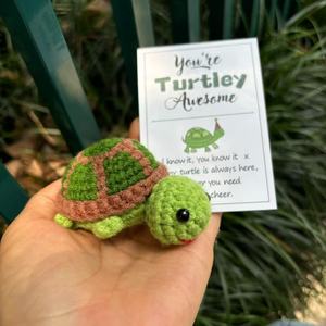 Nueva llegada Kit de ganchillo DIY Material Pack Inglés Instrucción principiantes crochet kit Standing Turtle <span class=keywords><strong>woobles</strong></span> crochet kit animales - Product Image 2