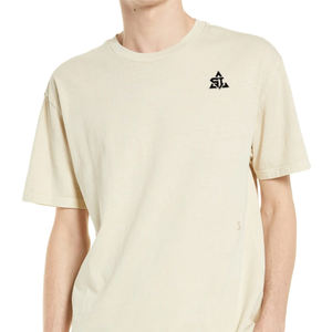 เสื้อยืดแขนสั้นของผู้ชายเสื้อยืดออกแบบแนวสตรีทปรับแต่งได้ทำจากผ้าฝ้าย100% ราคาถูก - Product Image 3