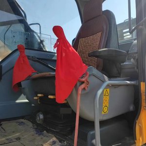 Excavatrice sur chenilles Volvo EC210 d'occasion de 21 tonnes de haute qualité avec moteur Yanmar, excellent état, prix réduit, vente - Product Image 4