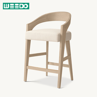 Ensemble table et chaises en chêne de qualité fiable, parfait pour une utilisation multi-scènes, à prix direct d'usine