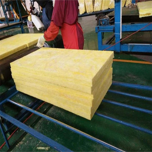 Rouleaux de laine de verre 1200x600 1200x300 1200x200 pour hangars d'élevage, matériau d'isolation ignifuge - Product Image 1