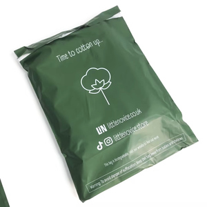 Wholesale Dark Green Plastic Shipping <b>Bag</b> Personalized Logo Printed Poly Mailer Express <b>Bag</b> for T-shirt Packaging - Product Image 6