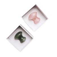 Ensemble Gua Sha et Rouleau Facial en Quartz Rose, Masseur Facial en Pierre Naturelle pour Anti-Âge, Réduire les Rides, les Poches sous les Yeux et les Cernes