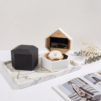 Boîte à bijoux rotative en forme de diamant avec lecture vidéo, LED musicale, fermeture magnétique, emballage tendance pour la Saint-Valentin