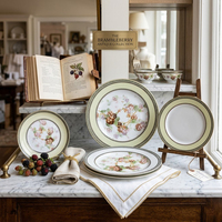 Service de table de luxe en céramique vintage à bord doré motif raisin, assiettes en porcelaine fine personnalisées, tasses à thé et café avec soucoupes