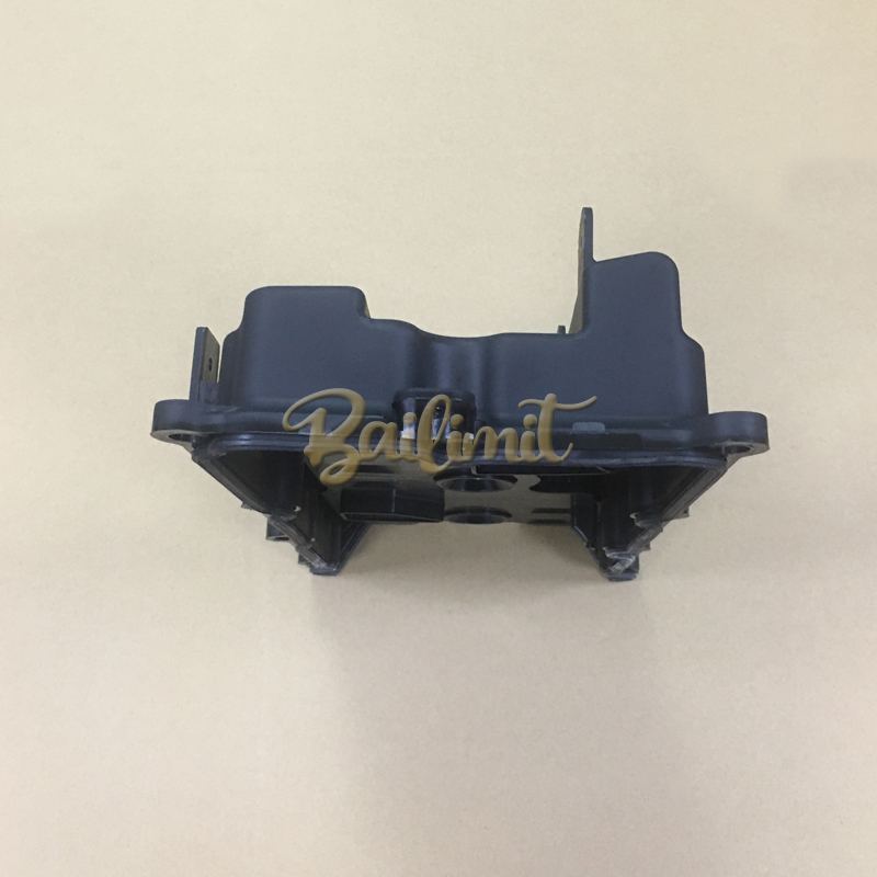 13264-8J102 132648J102 13264-8J113 New Engine Valve Cover