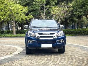 Pick-up Isuzu D-MAX 2020 1.9T 6AT Diesel d'occasion, conduite à gauche, 163 CV, 360 Nm, 4x4, différentiel blocable, barres de toit, caméra de recul, bien entretenu - Product Image 2