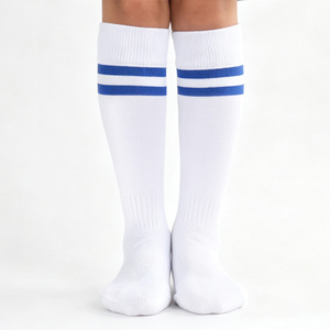 Chaussettes de football pour enfants, haute qualité, tricotées, rayées, hauteur genou, respirantes, absorbant la transpiration, antibactériennes, séchage rapide, sport - Product Image 6