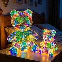Ours en peluche lumineux LED RGB prismatique irisé, écoresponsable, fait main, en PET holographique, pour intérieur, intensité réglable, alimenté par USB