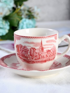 Platos de Porcelana Estilo Vintage Europeo, Ecológicos, con Diseño de Castillo Antiguo, para Uso en el Hogar y Hoteles, Color Rojo - Product Image 4