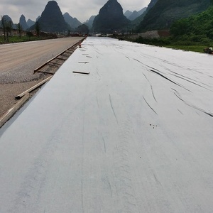 Matériaux imperméables de construction routière Géotextile de tissu non tissé de fibre synthétique de polyester <span class=keywords><strong>noir</strong></span> vert pour la protection contre les inondations - Product Image 4