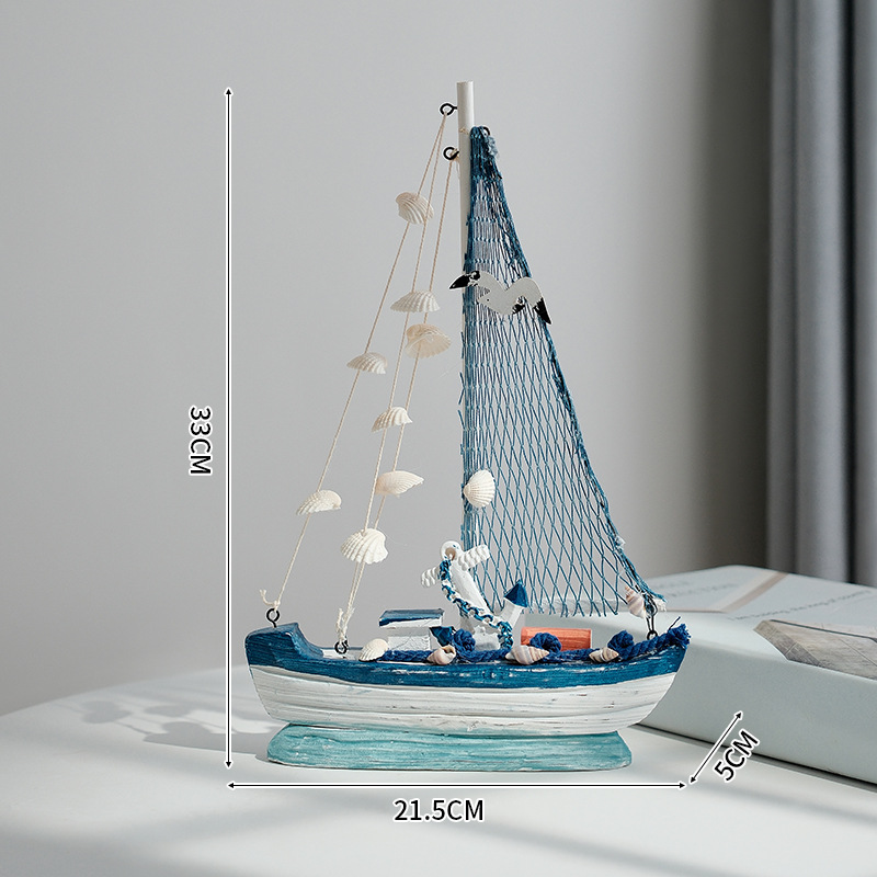 Medium-sized shell boat