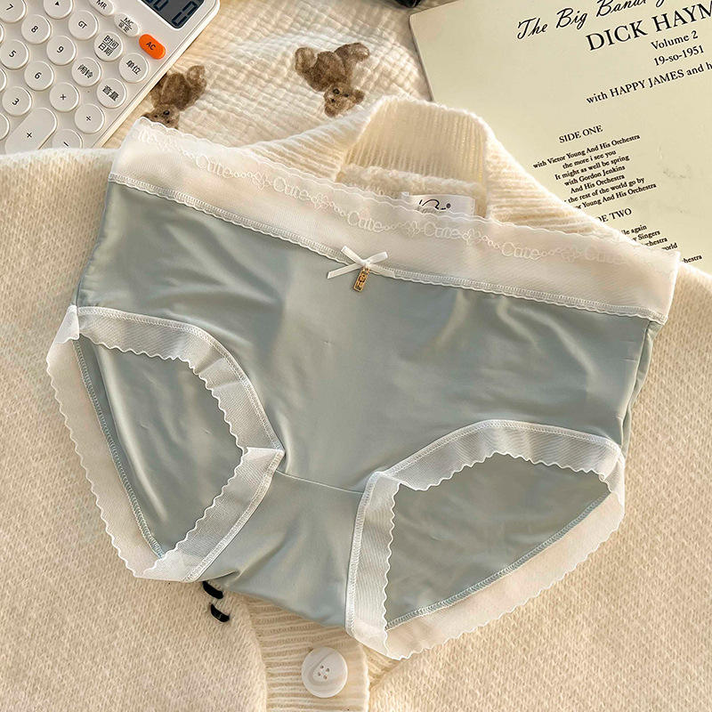 สีฟ้าอ่อน