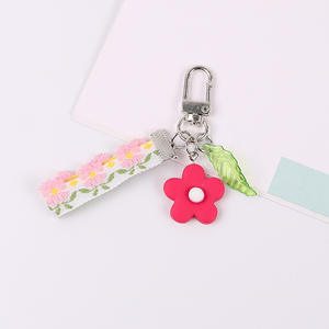 Fresco y simple HyunA INS estilo colorido ducha acrílico Hoja Verde pequeña flor llavero colgante para bolsos - Product Image 2