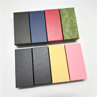 Boîte cadeau rectangulaire de luxe en carton rigide réutilisable pour montre et collier avec insert en éponge