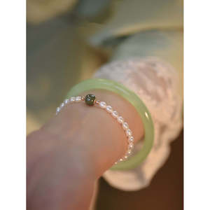 Pulsera WENCHI de Oro de 14K con Jade Hetian Natural y Perla de Agua Dulce de 5-6mm, Transparente como el Hielo, Elegante para Mujer - Product Image 1