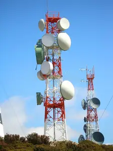 תמיכה עצמית טלפון סלולרי אות שידור אנטנת Fm רדיו תחנת תקשורת ברזל 3 רגליים זוויתי מגדל