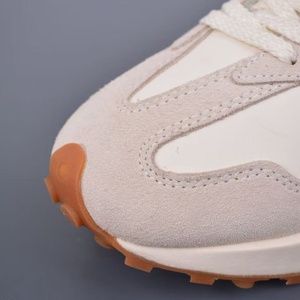 Baskets décontractées toutes saisons pour femmes, chaussures de marche amorties, chaussures de créateur de luxe, confortables, antidérapantes pour l'extérieur - Product Image 5