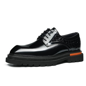 S0068X Nouvelles Chaussures Oxford pour Homme en Cuir Véritable, Style Gentleman, à Enfiler, Motif Camouflage, Bord Ouvert, Perle Lumineuse, Mode Automne, pour Marié - Product Image 1