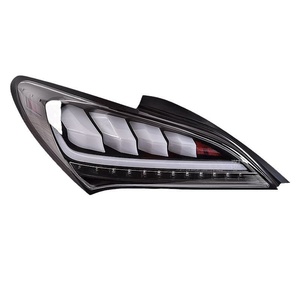 Conjunto de Luces Traseras LED Lawrence 09-12, Modificadas con Luz de Dirección, 12V 5W 6000K, Nuevas - Product Image 3