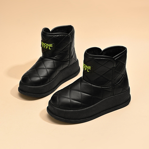 Bottes de neige épaisses les plus vendues pour femmes, nouvelles chaussures d'hiver pour femmes avec semelles rembourrées et bottines à talon compensé. - Product Image 5