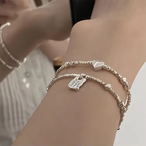 Nueva Pulsera de Plata de Ley con Diseño Exclusivo Cuadrado 'Love', Versátil y Sencilla, de Diseñador - Product Image 2