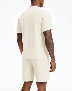 Conjunto de camiseta y pantalones cortos de secado rápido para hombre, estilo casual, holgado, con estampado personalizado, estilo vintage de verano. - Product Image 2