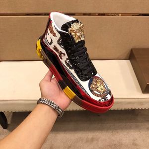 Nouvelles baskets de luxe pour hommes 2026, imprimé baroque, accents dorés, motif géométrique multicolore, à lacets - Product Image 5