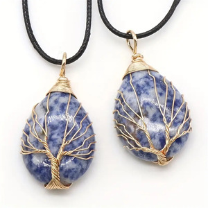 Cristal naturel Sardonyx Rolling Stone Pendentif Brut Poli Freeform Agate Collier pour Chandail Chaîne En Gros - Product Image 5