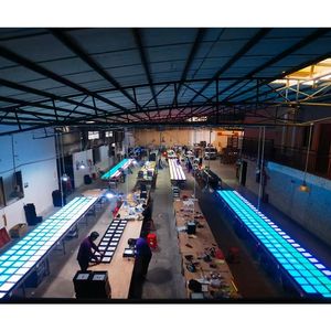 Piso Interactivo LED Personalizable para Juegos de Escape en Interiores, Mega Relay Pixel Grid 30x30CM, Pantalla LED para Sala de Juegos - Product Image 6