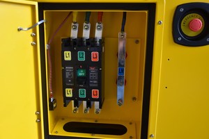 Generador Diésel Perkins Ricardo Cummins de 15kva-300kva, Silencioso, Arranque Automático, Marco Abierto, Refrigerado por Agua, ATS, Control Remoto, Trifásico, 4 Hilos - Product Image 5