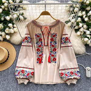 Blusa Elegante para Mujer, Lista para Enviar, con Bordado y Mangas Abullonadas - Product Image 6